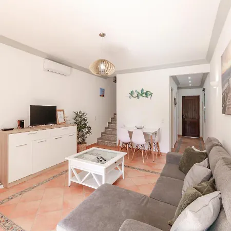 度假居 Cozy Townhouse Rafaella2 Near Sao Rafael 阿尔布费拉