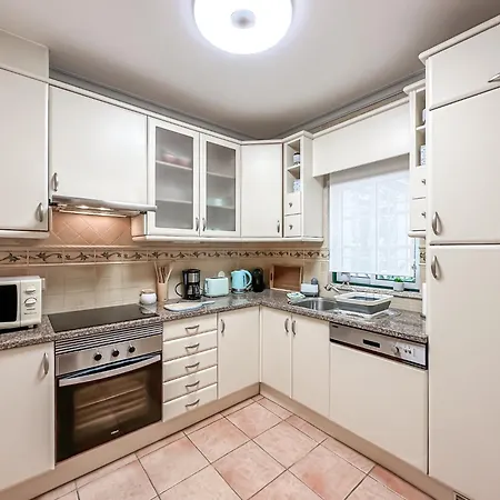Cozy Townhouse Rafaella2 Near Sao Rafael 度假居